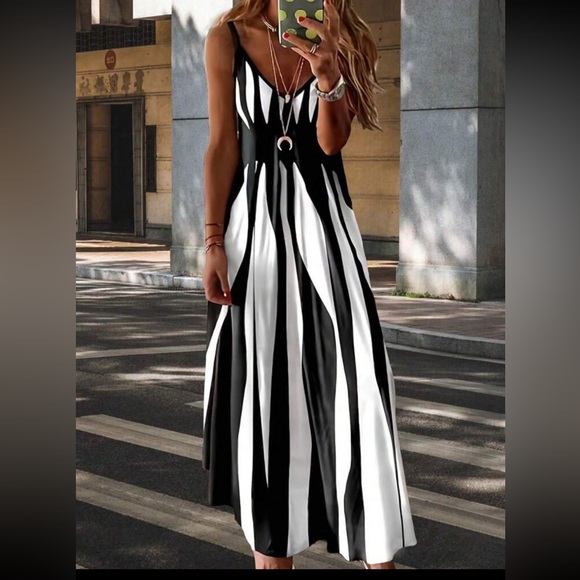 Dresses Black And White Maxi Dress Poshmark — free download